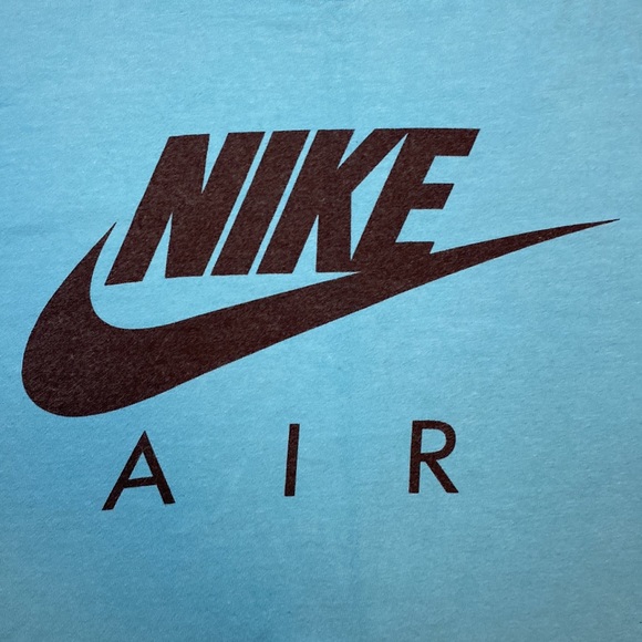Men’s Nike Air Graphic T-Shirt - Picture 2 of 4